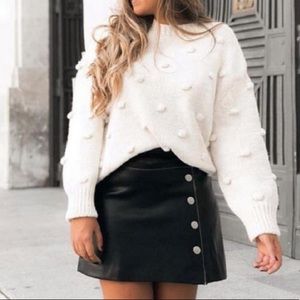 Zara Pom Pom ecru sweater